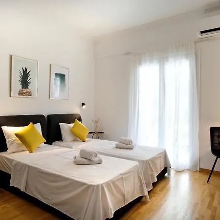 Elegant Big In Center With Balcony Apartamento *