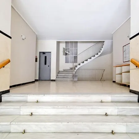 Elegant Big In Center With Balcony Apartamento